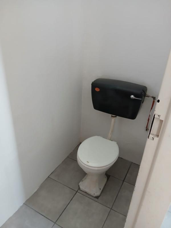To Let Commercial Property for Rent in Cannon Hill Eastern Cape